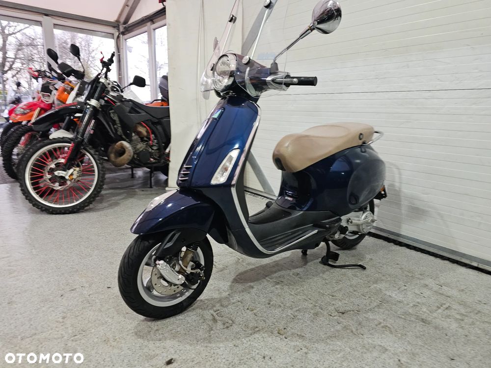 Piaggio Vespa - 17