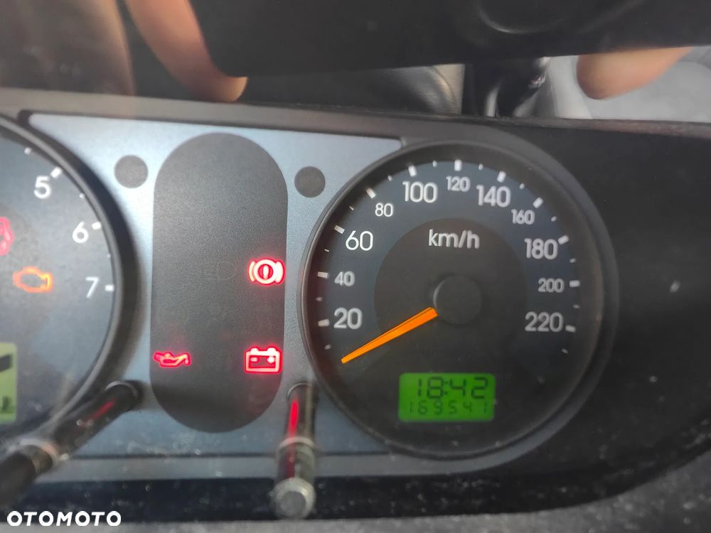 Ford Fiesta 1.4 Trend - 10