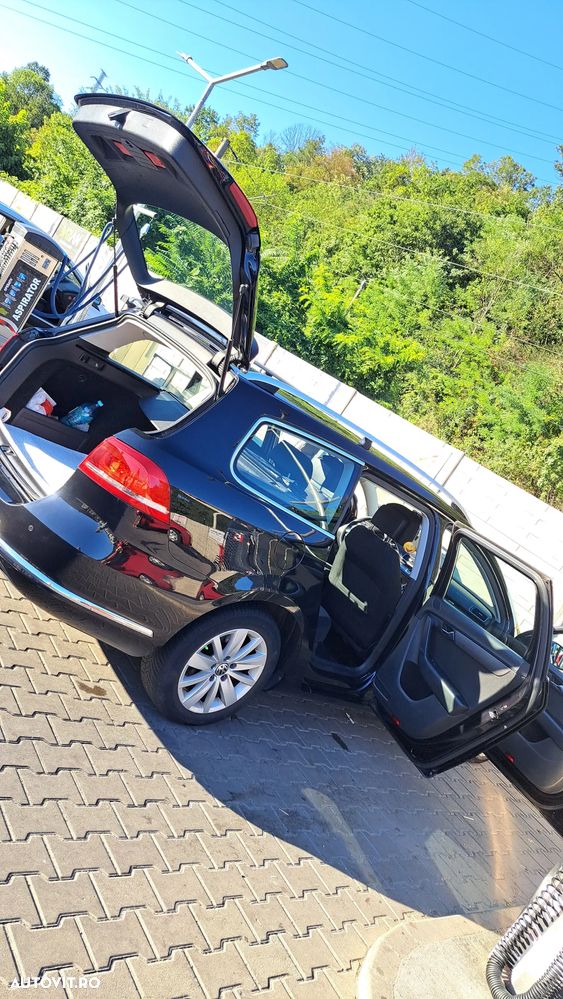 Volkswagen Passat Variant 1.6 TDI BlueMotion - 6