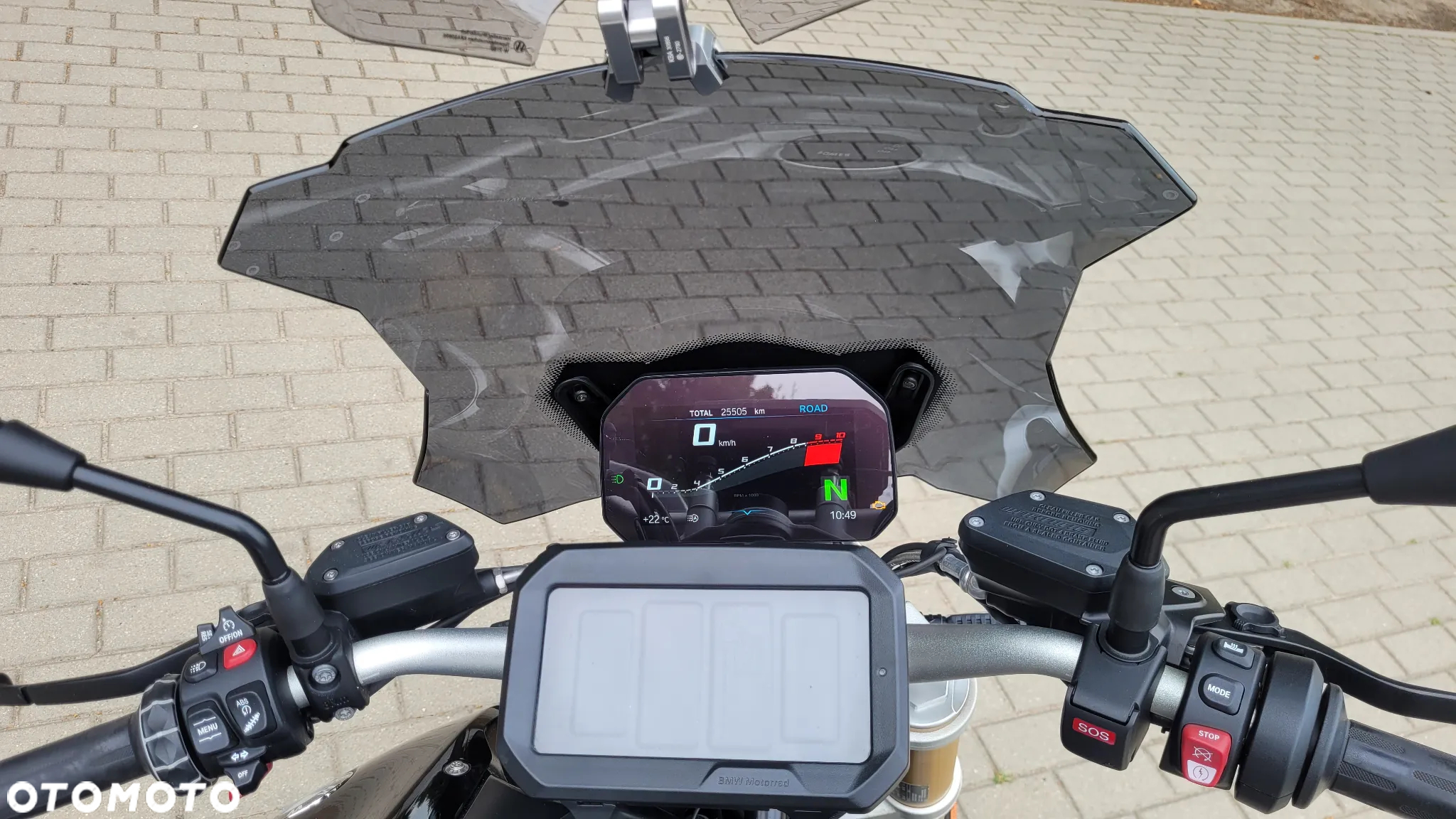 BMW R - 12
