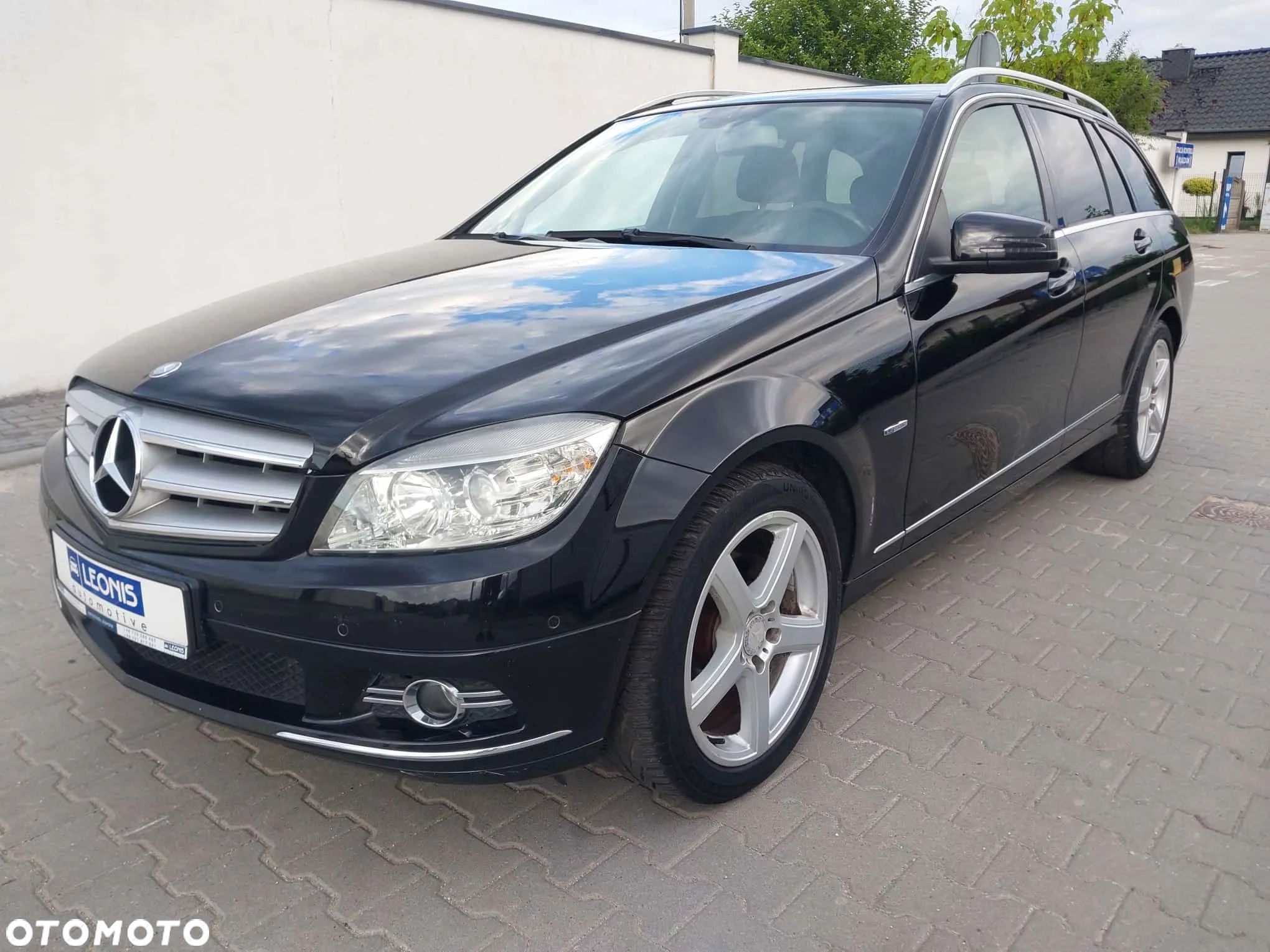 Mercedes-Benz Klasa C 180 CGI BlueEff Elegance - 1