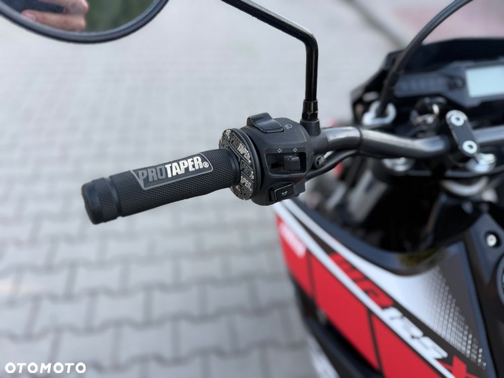 Yamaha WR - 25