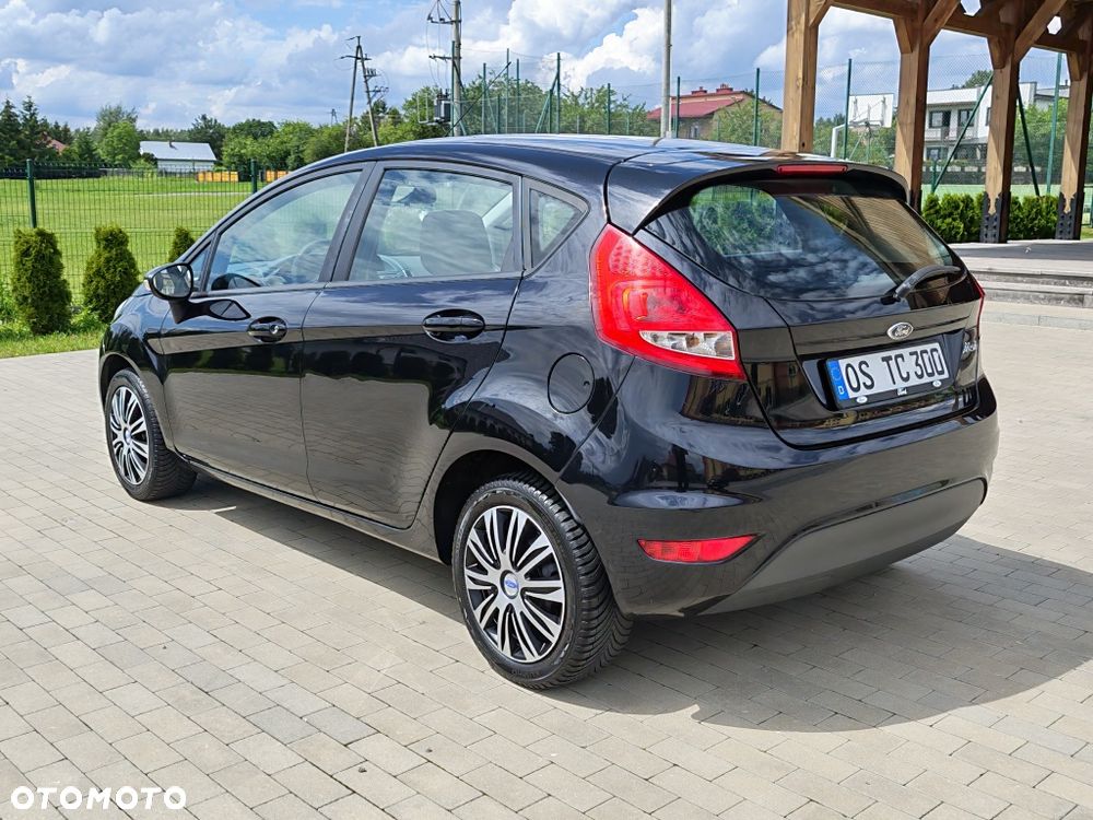 Ford Fiesta - 4