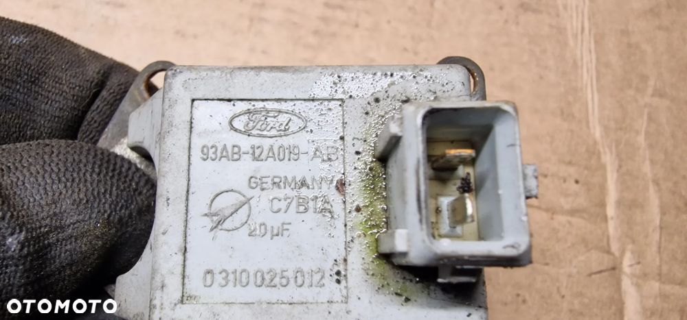 Moduł zapłonu zapłonowy Ford Mondeo MK3 93AB-12A019-AB - 4