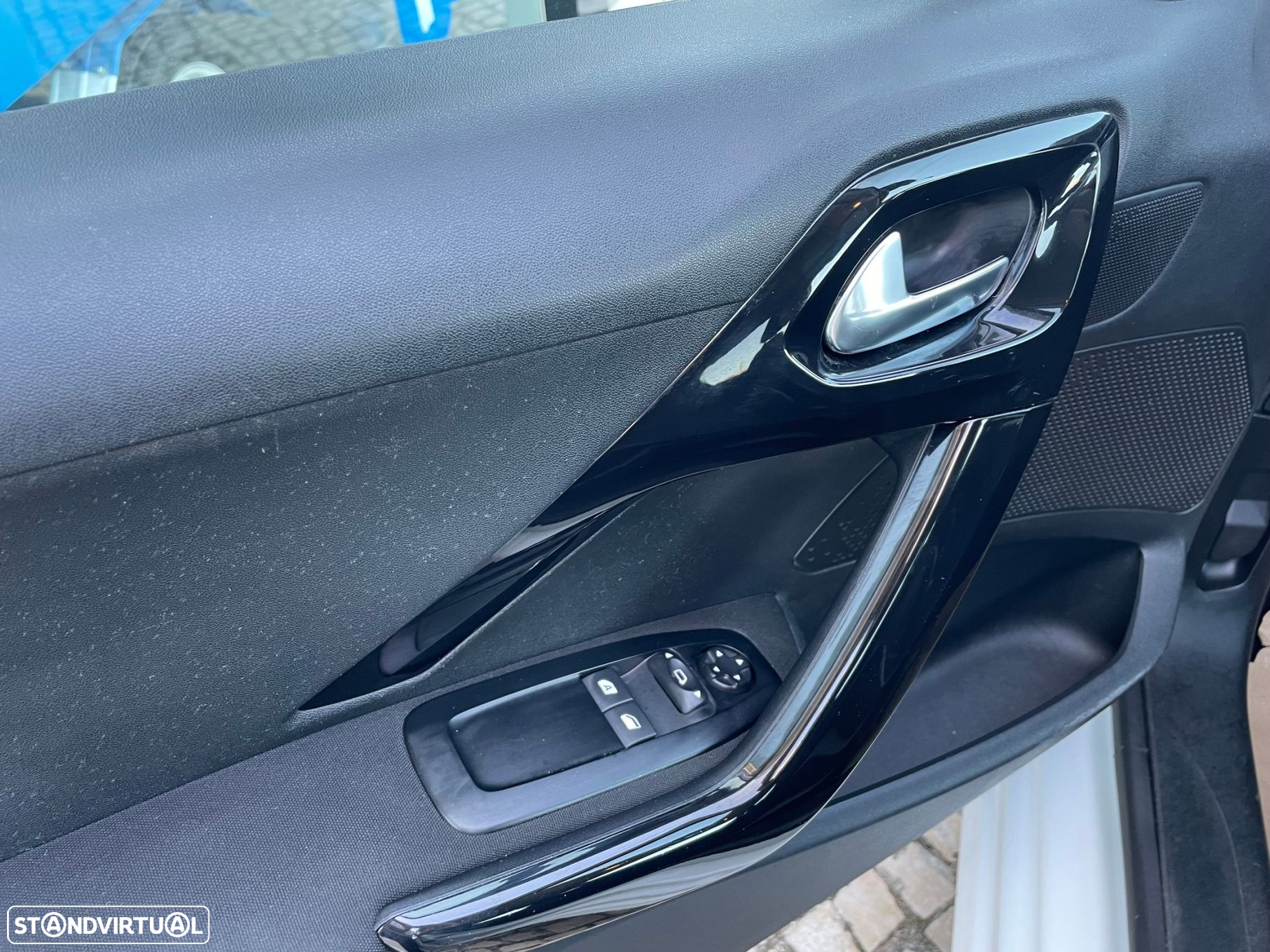 Peugeot 208 1.2 VTi Active - 8