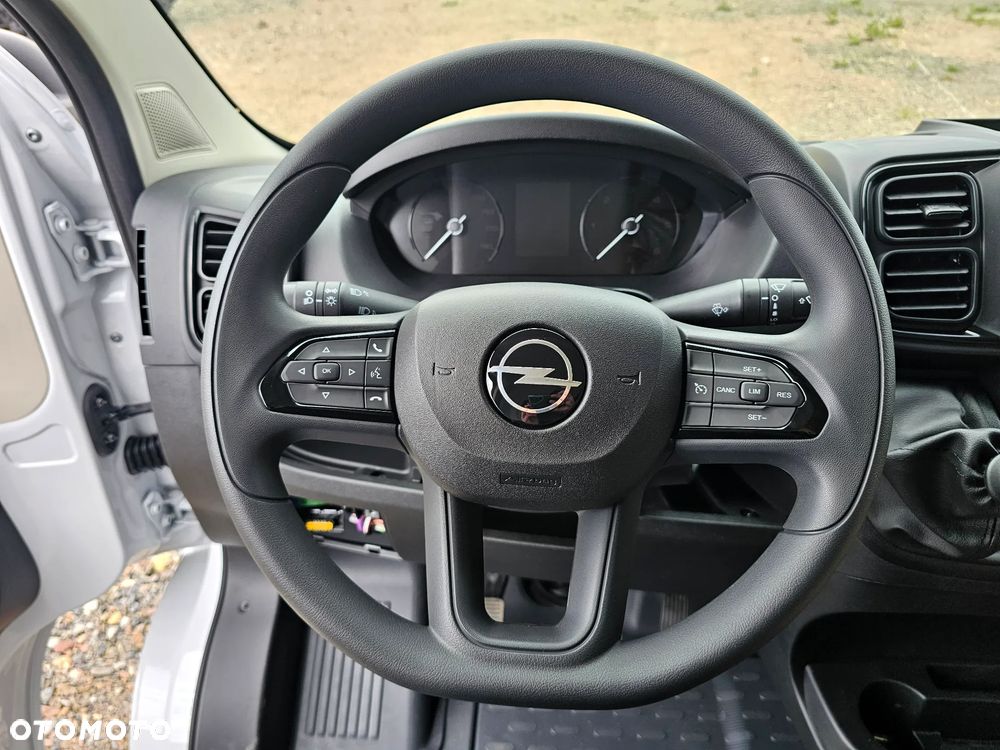 Opel MOVANO FURGON L3H2 2,2 140 KM - 11