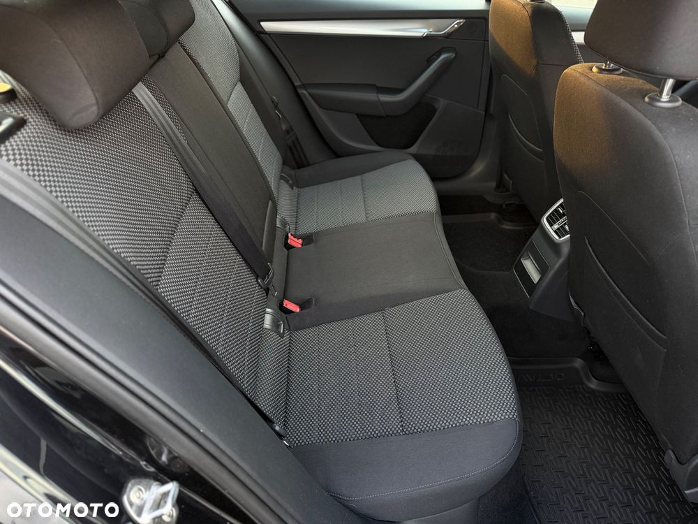 Skoda Octavia 1.4 TSI Ambition - 17