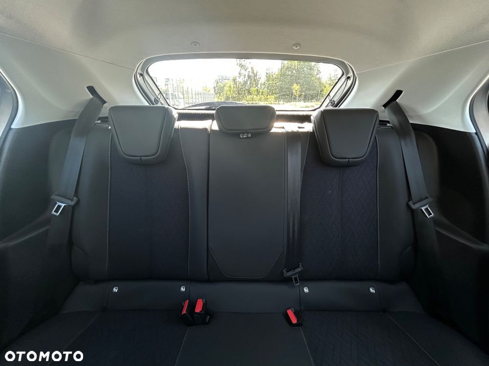 Opel Corsa - 25