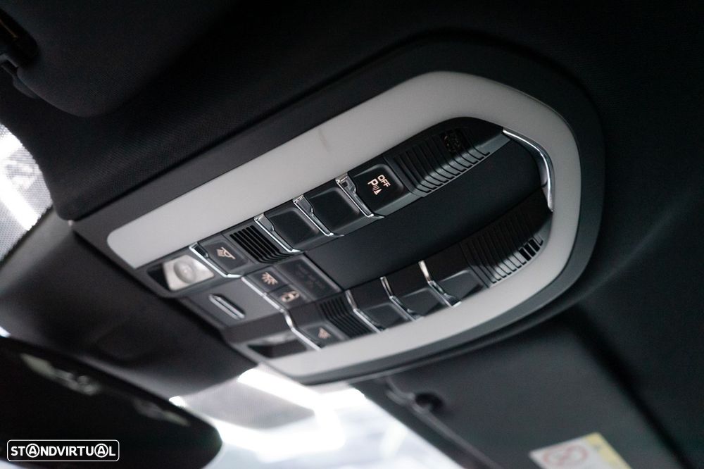 Porsche Cayenne S E-Hybrid Platinum Edition - 46