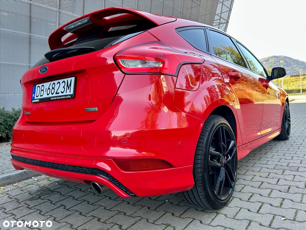 Ford Focus - 35