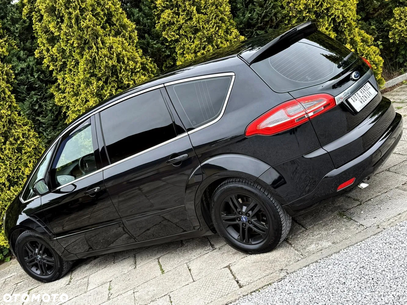 Ford S-Max - 16
