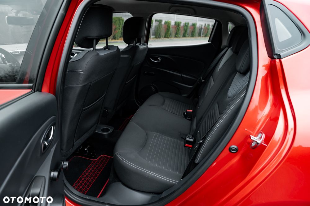 Renault Clio TCe 90 Limited - 23