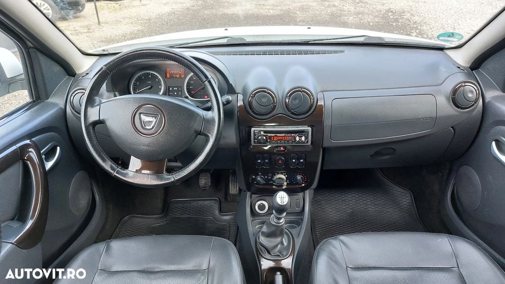 Dacia Duster dCi 110 FAP 4x4 Prestige - 9
