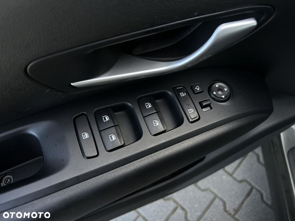 Hyundai Tucson - 11