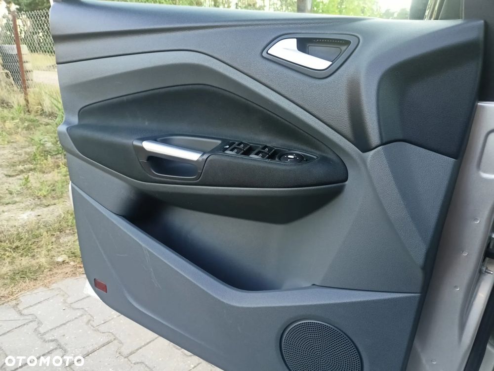 Ford C-MAX 1.6 TDCi Start-Stop-System Titanium - 17