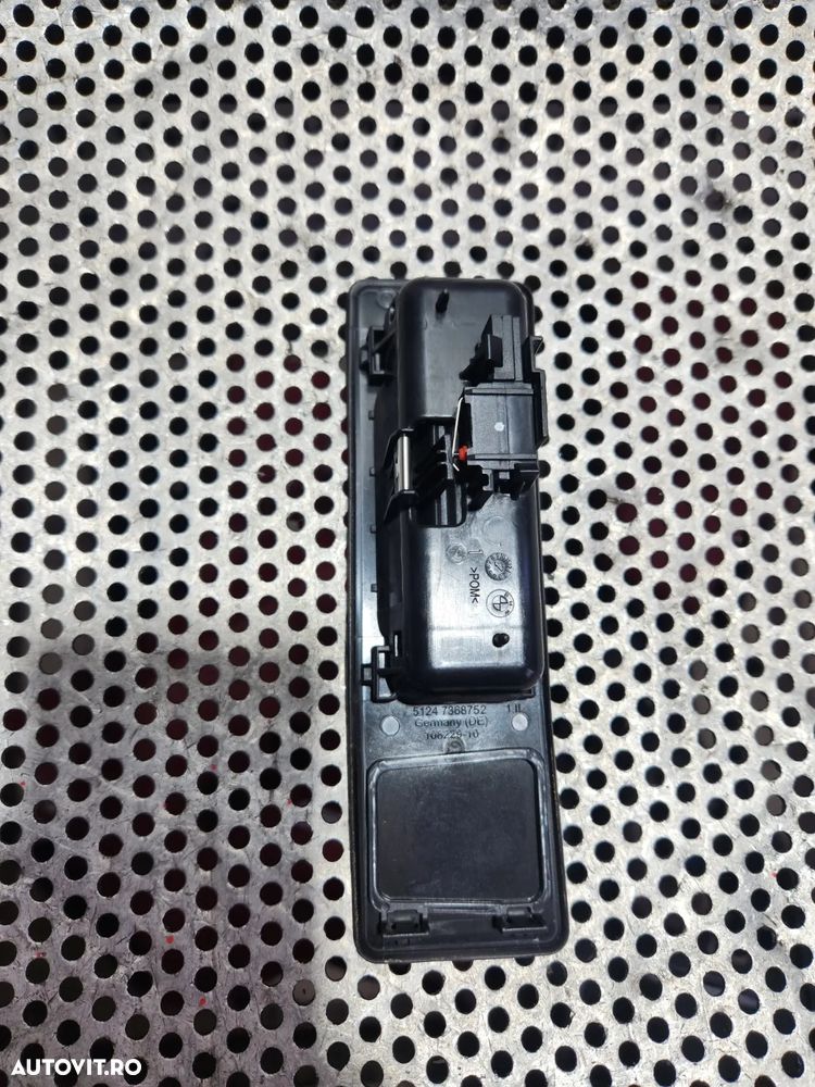 Buton Switch Deschidere Haion Hayon Bmw Seria 4 F32 F33 F36 Dezmembrez Bmw Seria 4 F32 F33 F36 Coup - 4