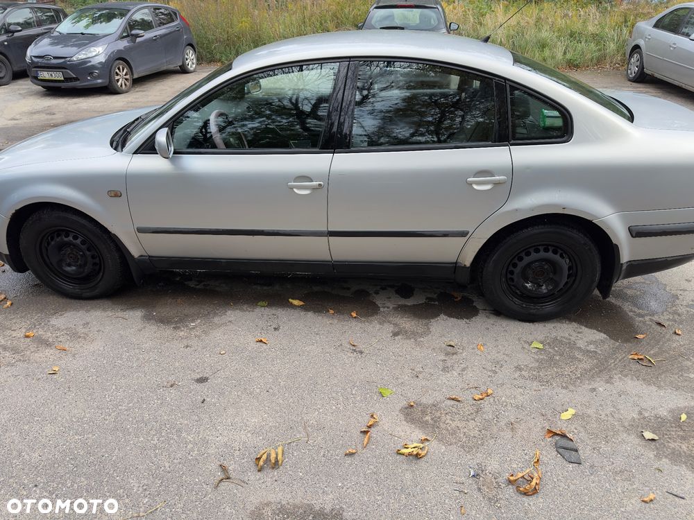 Volkswagen Passat 1.9 TDI - 4