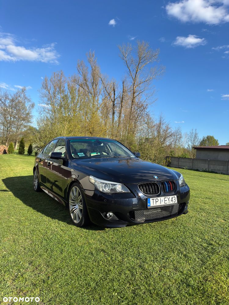 BMW Seria 5 550i Sport-Aut Edition Sport - 1