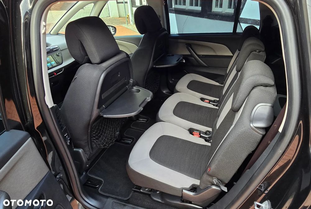 Citroën C4 Grand Picasso BlueHDi 120 Exclusive - 19