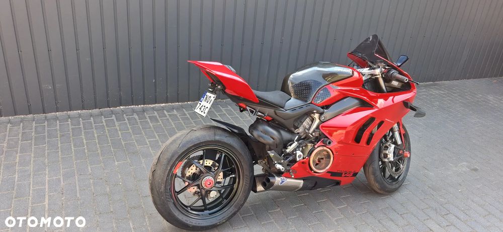 Ducati Panigale V4 - 8