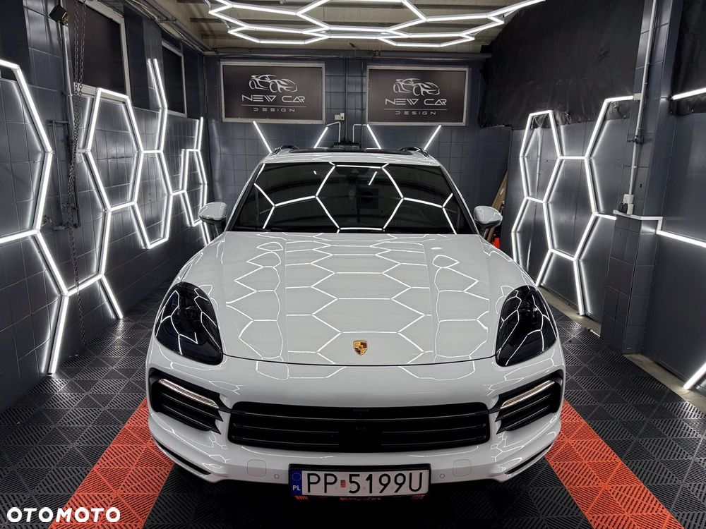 Porsche Cayenne E-Hybrid Platinum Edition - 13