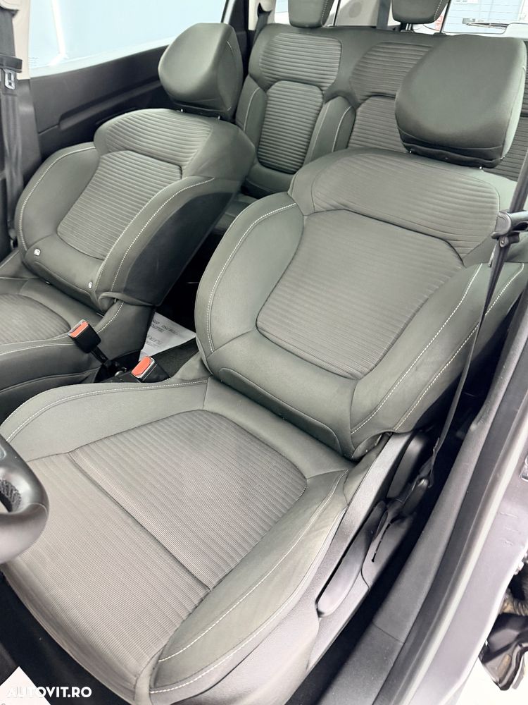 Renault Grand Scenic ENERGY TCe 115 LIMITED - 17