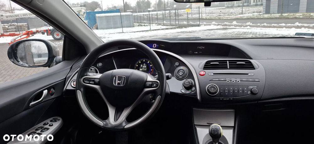 Honda Civic 1.8 Comfort - 17