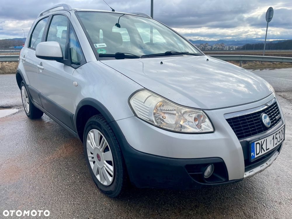 Fiat Sedici 1.9 Multijet DPF 4x4 Emotion - 11