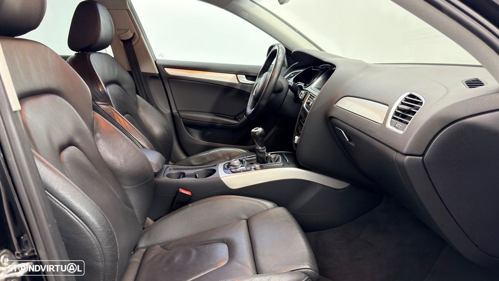 Audi A4 Avant 2.0 TDI S-line - 15