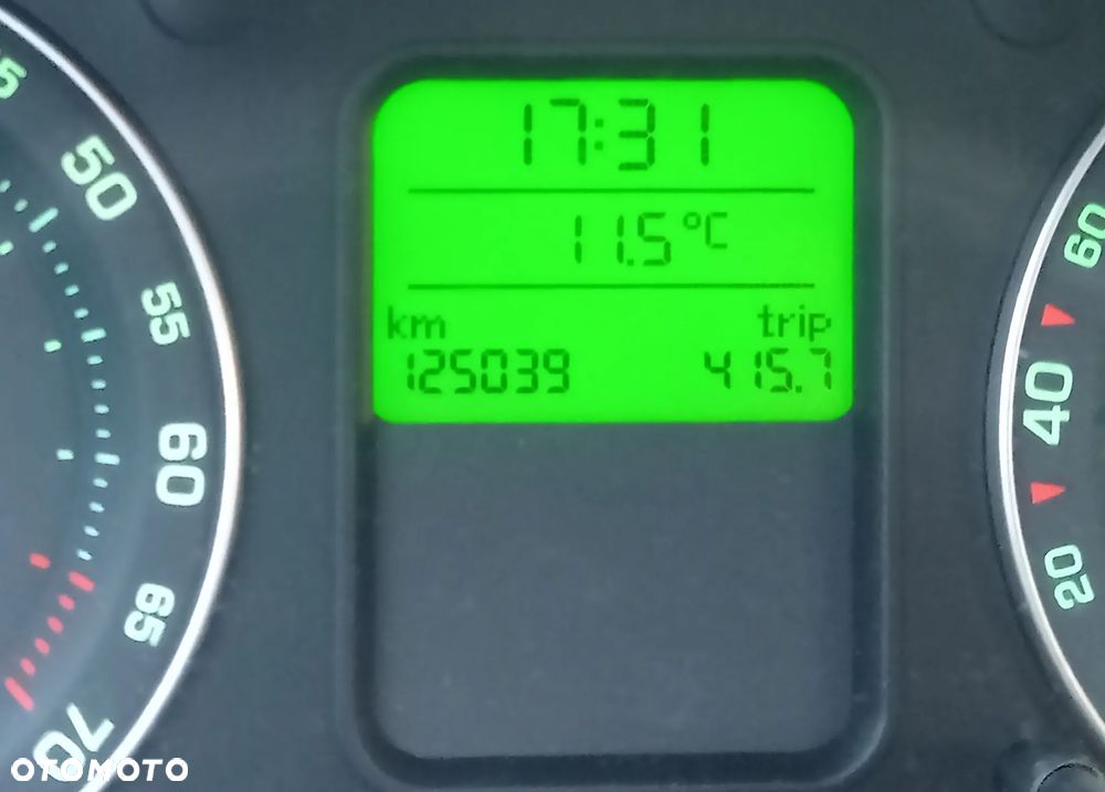 Skoda Octavia 1.6 Ambiente - 2