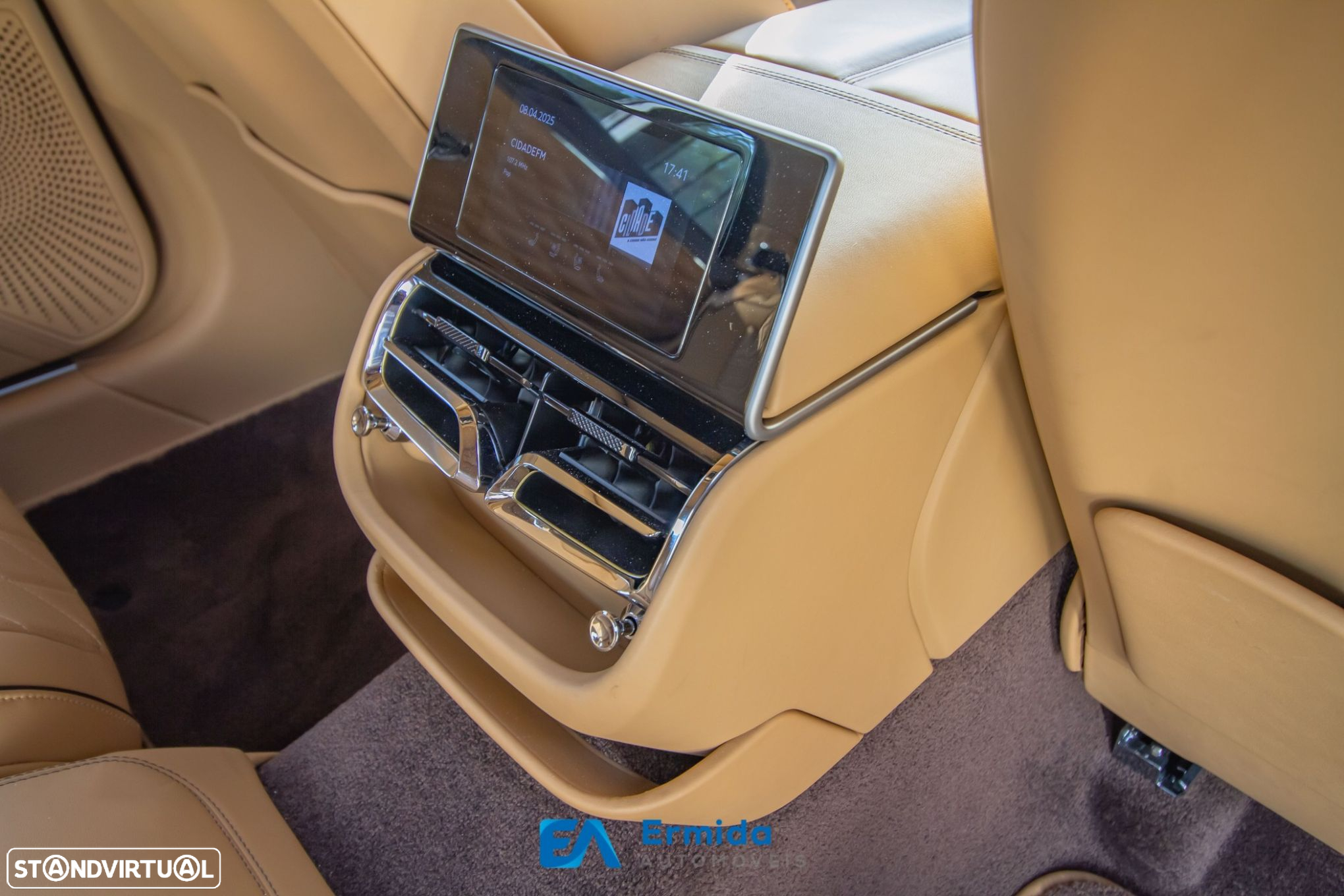 Bentley Flying Spur - 54