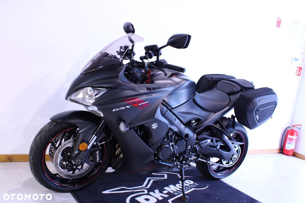 Suzuki GSX - 5