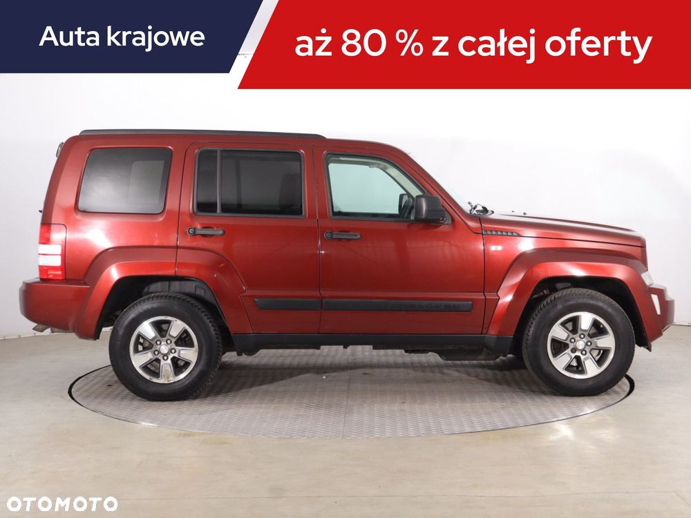 Jeep Cherokee - 8