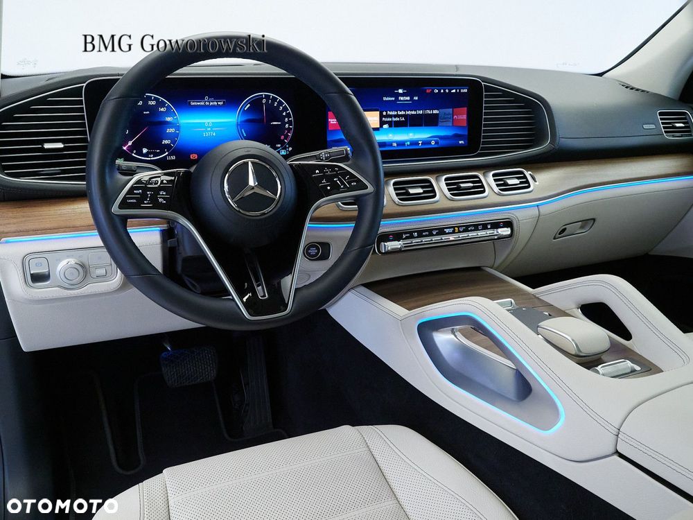 Mercedes-Benz GLE - 12