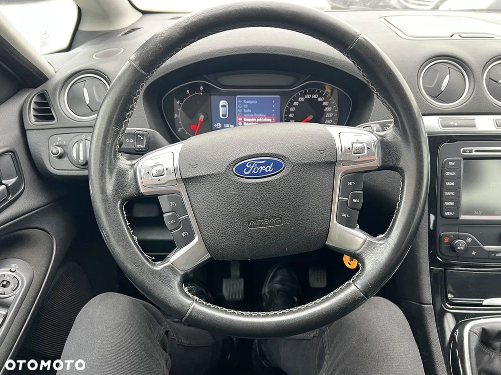 Ford S-Max 2.0 TDCi DPF Trend - 14