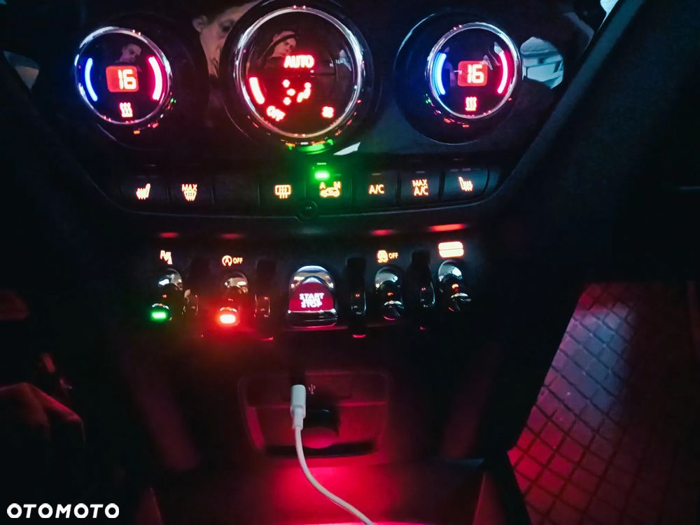 MINI Countryman Cooper Shadow Edition - 20