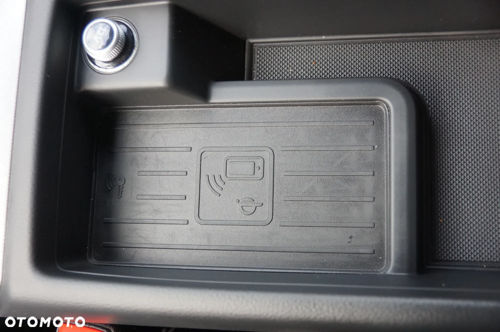 Audi A4 Avant 2.0 TDI clean diesel Quattro - 26