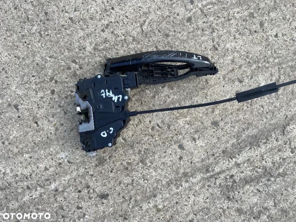 Siłownik centralnego zamka Zamek Opel Corsa D - 1