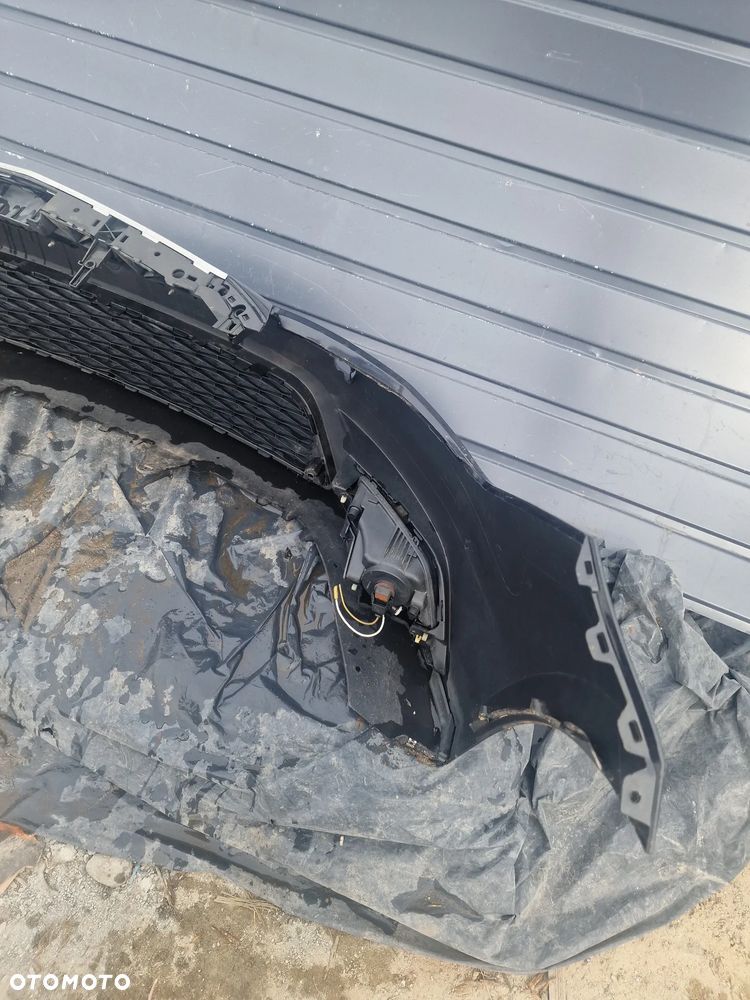 17/ zderzak przedni seat leon III 3 - 6