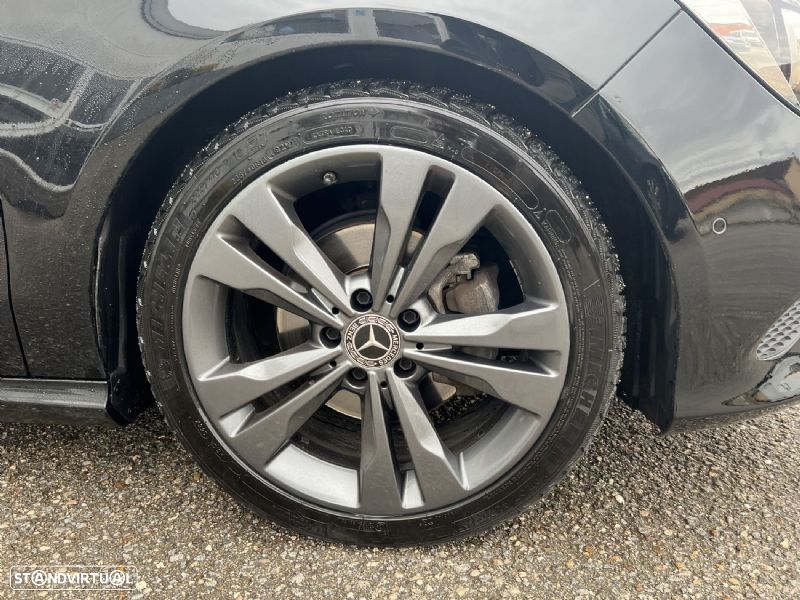 Mercedes-Benz CLA 180 d Shooting Brake Urban Aut. - 8