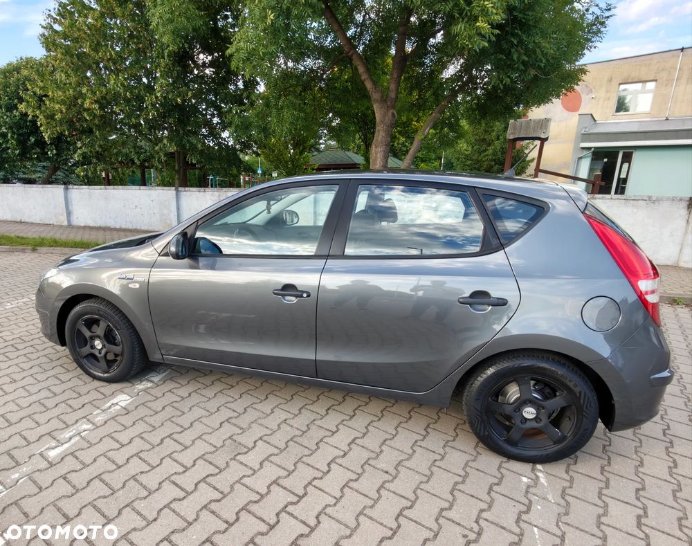 Hyundai i30 1.6 CRDi Classic EU5 - 10