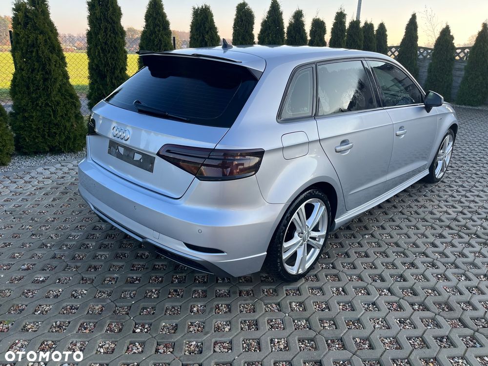 Audi A3 Sportback - 3