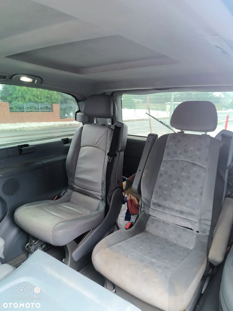 Mercedes-Benz Viano - 8