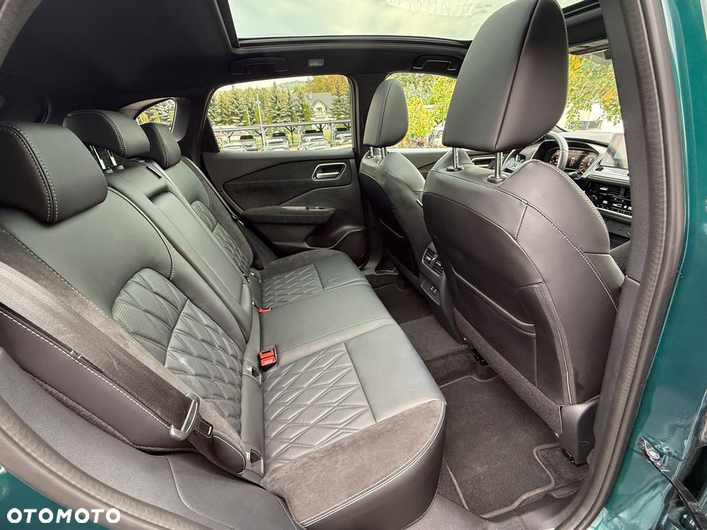 Nissan Qashqai 1.3 DIG-T MHEV Xtronic Tekna+ - 32