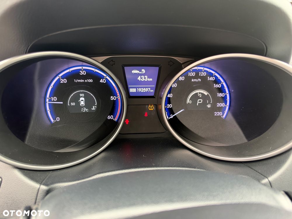 Hyundai ix35 2.0 CRDi 4WD Automatik Premium - 18