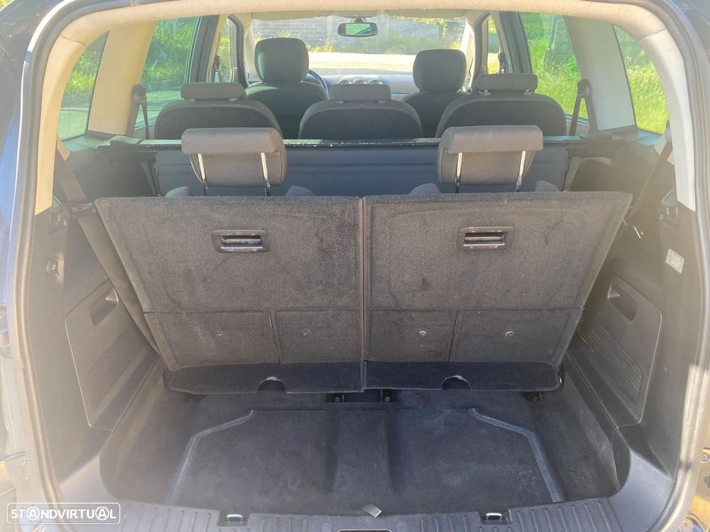 Ford S-Max 1.8 TDCi Titanium 7L - 10