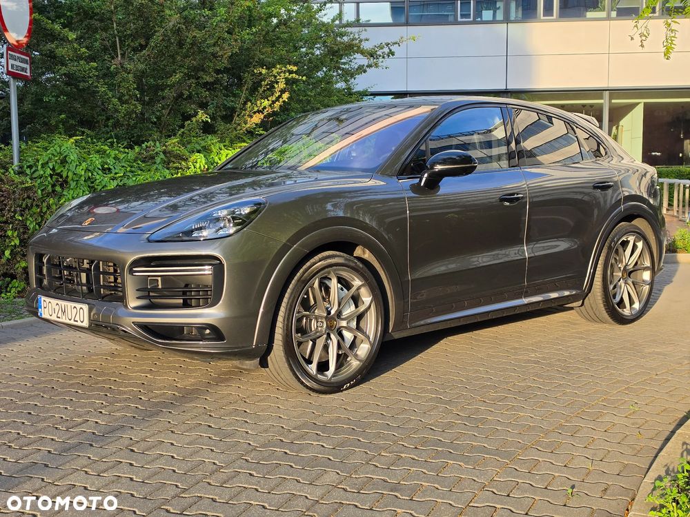 Porsche Cayenne - 2