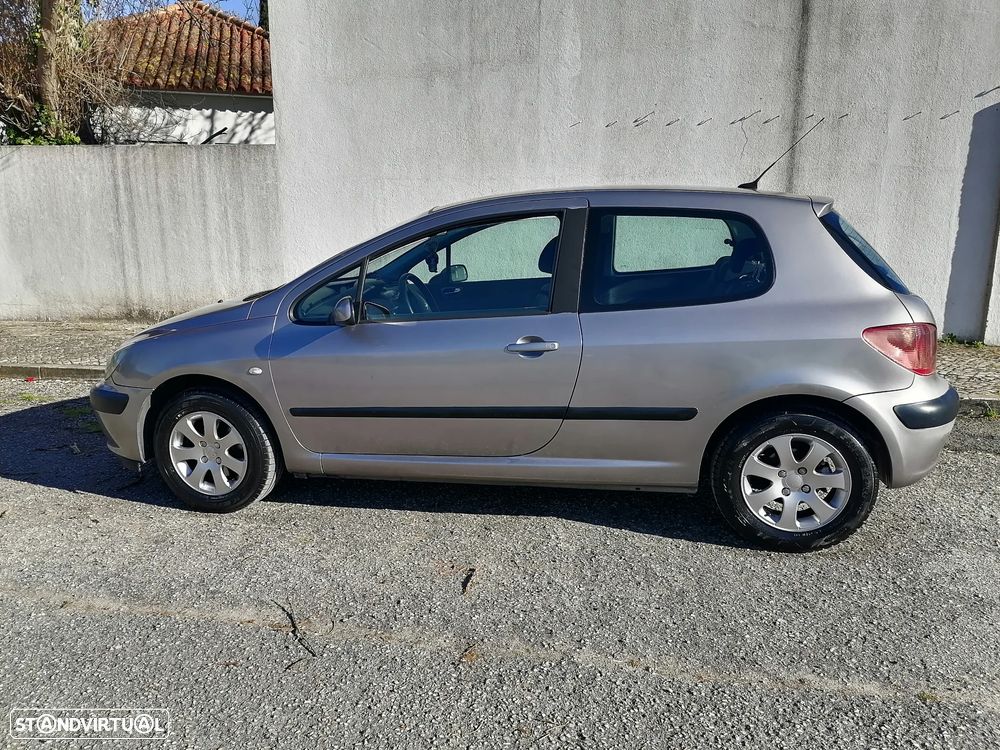 Peugeot 307 2.0 HDi XS - 2