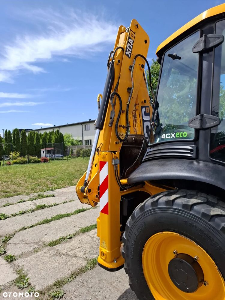 JCB 4CX - 20