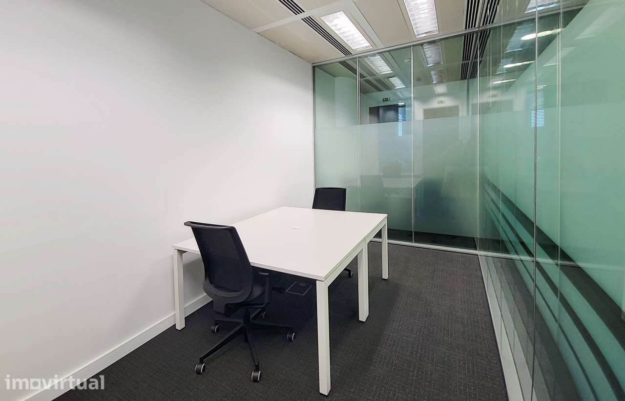 Escritório privado para arrendar – Regus Lisbon, Miraflores - Grande imagem: 3/10
